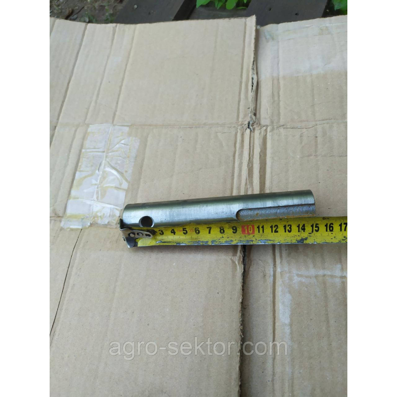 Вал приводу підбирача D30X153 Claas Markant 50 51 807552 807552.1 8075521 0008075521 Вал приводу підбирача D30X153 Claas Markant 50 51 807552 807552.1 8075521 0008075521